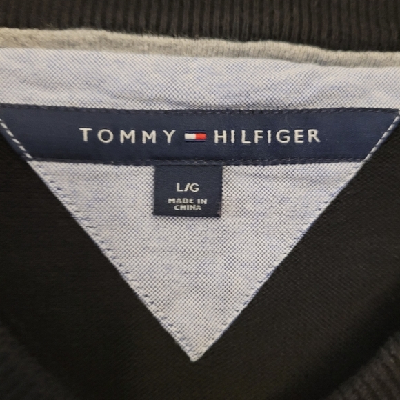 Tommy Hilfiger  Black Sweater Vest (Large) - Picture 2 of 4